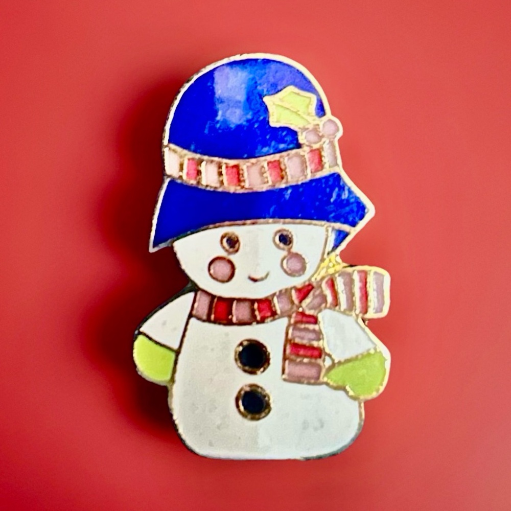 Vintage G.G.C. 1974 Christmas Snowman Brooch EVUC